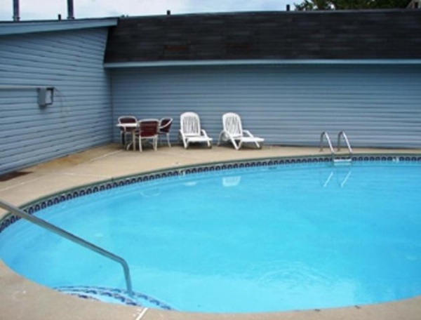 Knights Inn - Columbia image 3